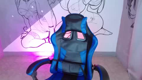 Snapshot of deivid_bigcock1 chatting on 5, 12, 2025 Deivid online show from 5, 12, 2025