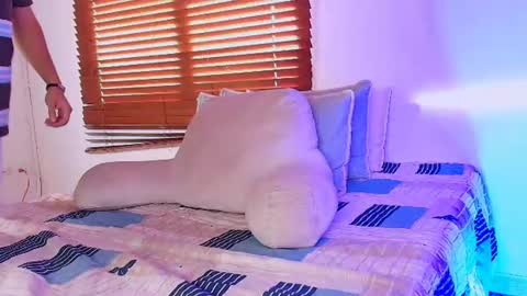  DEIVY  online show from 12, 7, 2026