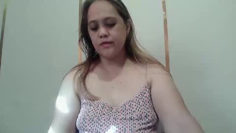 Snapshot of deliciousmel4u chatting on 5, 3, 2026 mel online show from 5, 3, 2026