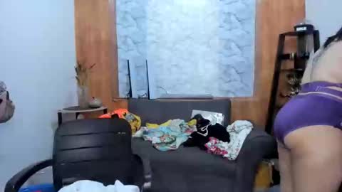 delightfulcurvy online show from 5, 2, 2025