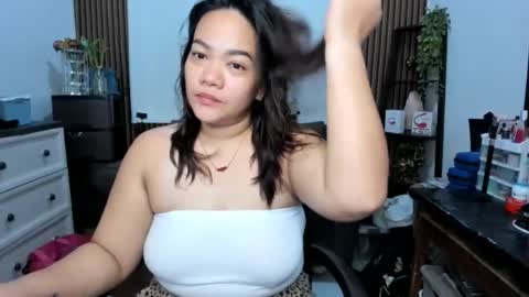 delightfulcurvy online show from 9, 11, 2025