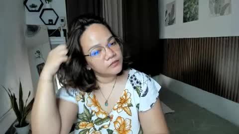 delightfulcurvy online show from 6, 8, 2026