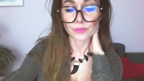 delilah_sweet online show from 8, 4, 2026