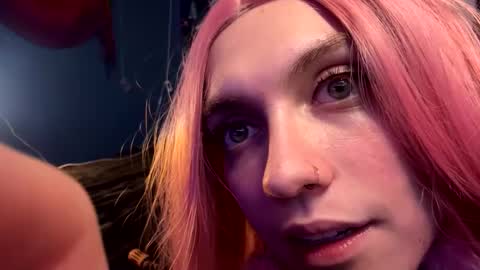 Delilah  Juju online show from 30, 12, 2024