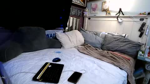 Delilah  Juju online show from 3, 4, 2026