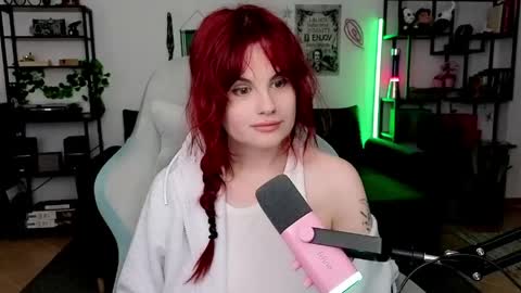 dellacrush_ online show from 29, 4, 2026