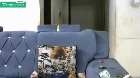 Ginger online show from 8, 5, 2026