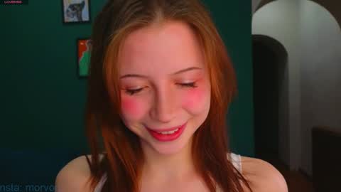 Delora online show from 28, 2, 2025