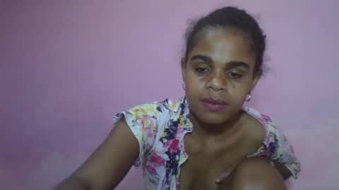 delphine online show from 5, 5, 2026