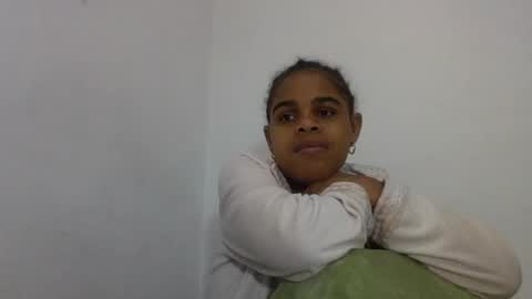 delphine online show from 7, 7, 2026