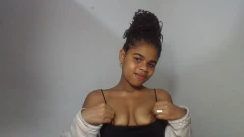delphine online show from 22, 7, 2026