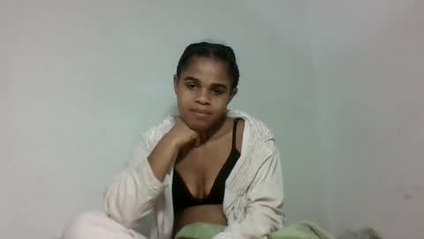 delphine online show from 1, 8, 2026