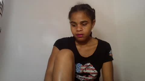 delphine online show from 4, 8, 2026