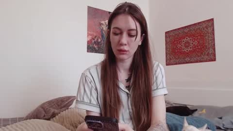 Demi. not your babybabebb and other shit online show from 26, 2, 2025