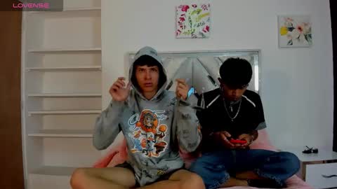 Snapshot of demiansalvatore chatting on 20, 9, 2025 Demian and Salvatore online show from 20, 9, 2025