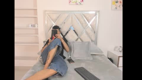 Snapshot of demiansalvatore chatting on 30, 9, 2025 Demian and Salvatore online show from 30, 9, 2025