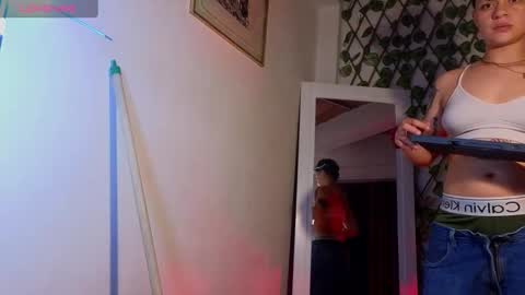 Snapshot of demimoore222 chatting on 8, 3, 2025 DEMI online show from 8, 3, 2025