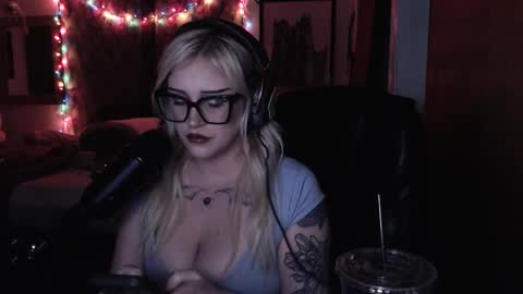 Demoness Mina online show from 12, 2, 2026