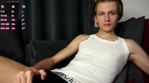 Snapshot of demoninangel chatting on 3, 3, 2025 Dave19  online show from 3, 3, 2025