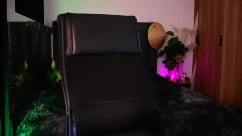 DemonKush online show from 8, 6, 2026