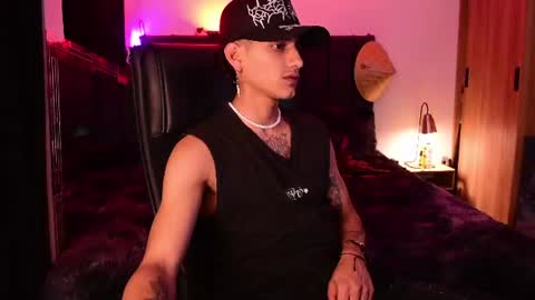 Snapshot of demonkush_ chatting on 4, 7, 2026 DemonKush online show from 4, 7, 2026