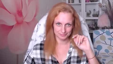 Snapshot of denhiey_here chatting on 25, 9, 2025 denhiey online show from 25, 9, 2025