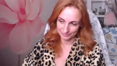 Snapshot of denhiey_here chatting on 10, 10, 2025 denhiey online show from 10, 10, 2025