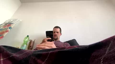 Snapshot of denis19872 chatting on 6, 4, 2026 denis19872 online show from 6, 4, 2026