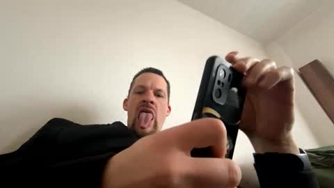 Snapshot of denis19872 chatting on 16, 4, 2026 denis19872 online show from 16, 4, 2026