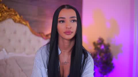 denisedevilles online show from 22, 1, 2025