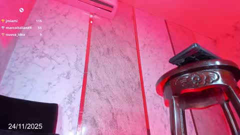 Snapshot of denisevillareal chatting on 25, 11, 2025 Denise Villareal online show from 25, 11, 2025