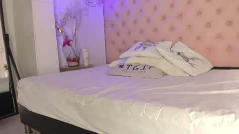 Snapshot of denisse_logan chatting on 22, 6, 2026 denisse_logan online show from 22, 6, 2026