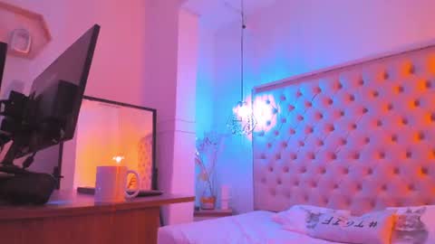 denisse_logan online show from 7, 7, 2026