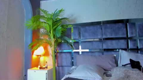 dennis_cox_ online show from 27, 2, 2025