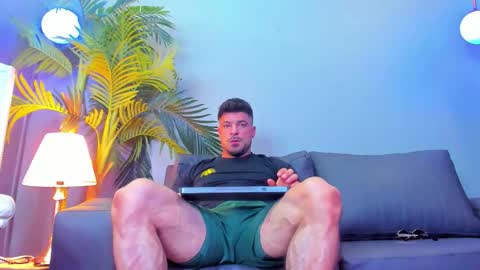 dennis_cox_ online show from 4, 10, 2025