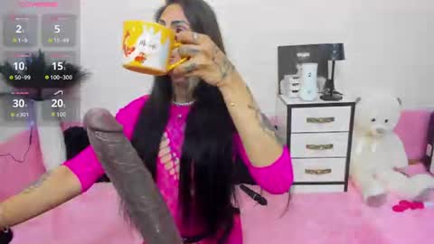 denychantall online show from 3, 8, 2026