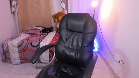 Dereck Boy online show from 5, 5, 2026