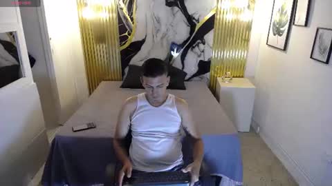 Dereck online show from 4, 7, 2026