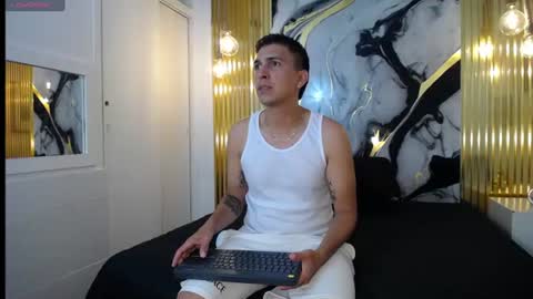 Dereck online show from 16, 7, 2026