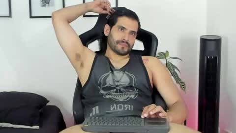 Snapshot of dereck_vega chatting on 24, 7, 2026 Dereck Vega online show from 24, 7, 2026
