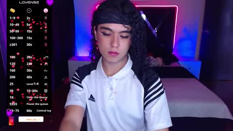 Derek independent online show from 7, 2, 2025