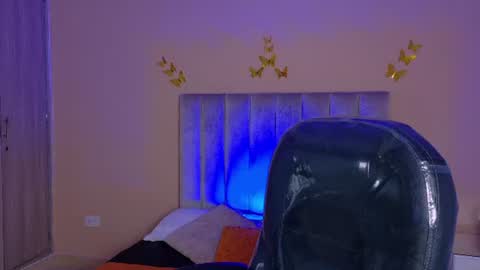 derek_sinn online show from 4, 7, 2026