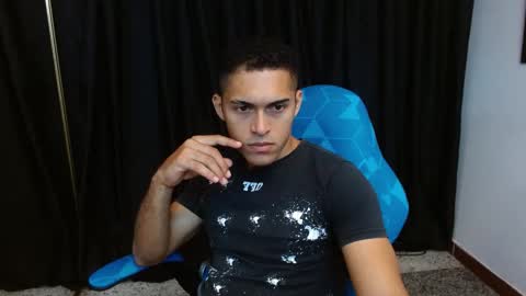 D E R E K online show from 17, 12, 2025