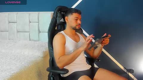 Snapshot of derrybigger_cm chatting on 7, 3, 2025 DerryBigger CM online show from 7, 3, 2025