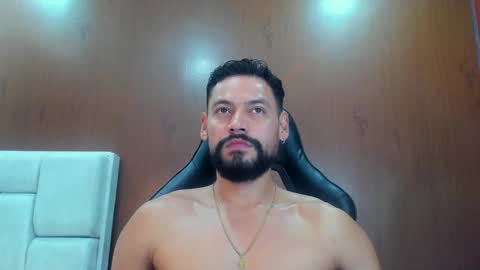 Snapshot of derrybigger_cm chatting on 24, 9, 2025 DerryBigger CM online show from 24, 9, 2025