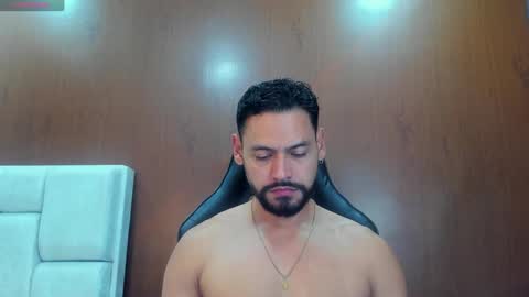 Snapshot of derrybigger_cm chatting on 29, 9, 2025 DerryBigger CM online show from 29, 9, 2025