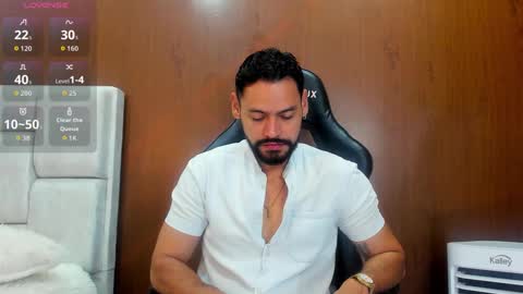 Snapshot of derrybigger_cm chatting on 5, 10, 2025 DerryBigger CM online show from 5, 10, 2025