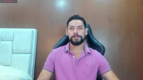 Snapshot of derrybigger_cm chatting on 8, 10, 2025 DerryBigger CM online show from 8, 10, 2025