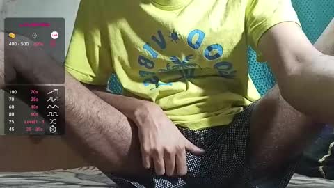 Snapshot of desi_boy799417 chatting on 9, 2, 2025 desi_boy799417 online show from 9, 2, 2025