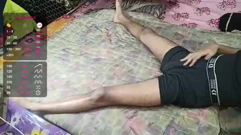 Snapshot of desi_boy799417 chatting on 2, 3, 2025 desi_boy799417 online show from 2, 3, 2025